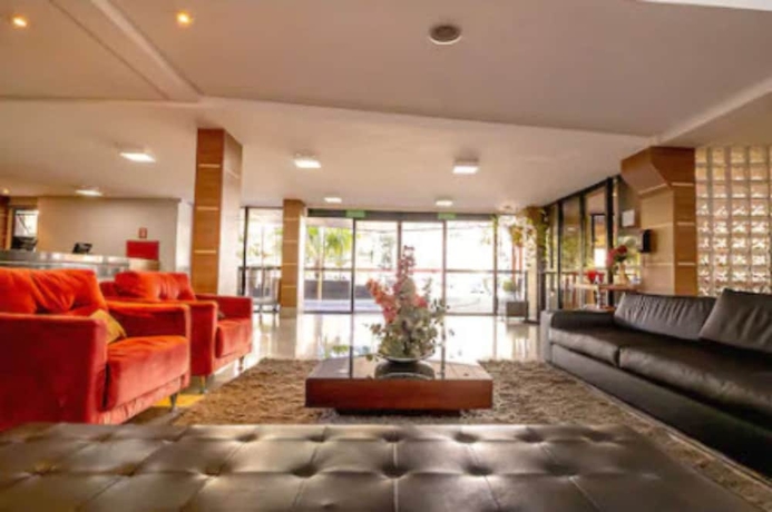 Imagen de los interiores del Hotel Sun Square Suites. Foto 19