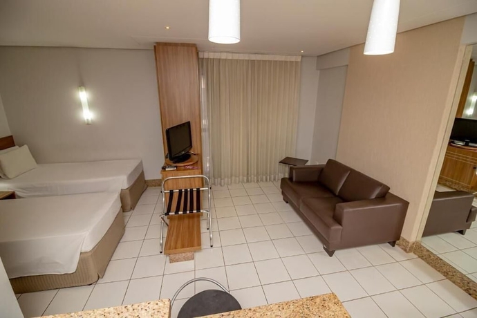 Imagen de la habitación del Hotel Sun Square Suites. Foto 15