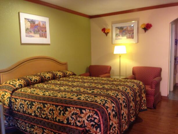 Imagen de la habitación del Hotel Sun Star Inn. Foto 15