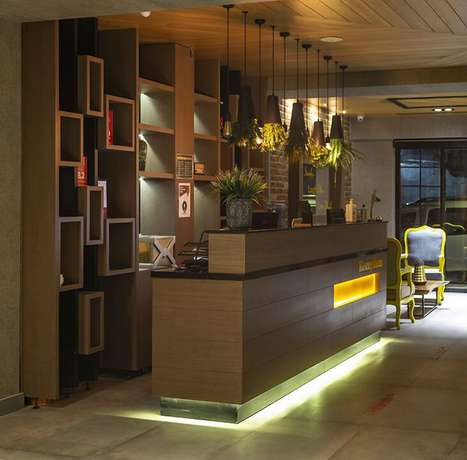 Imagen de los interiores del Hotel Sun Suit. Foto 19