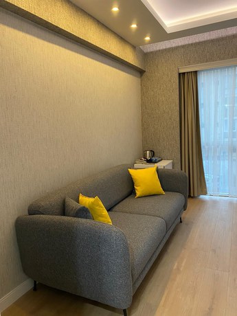 Imagen de la habitación del Hotel Sun Suit. Foto 10