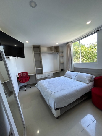Imagen de la habitación del Hotel Sun Suite. Foto 4