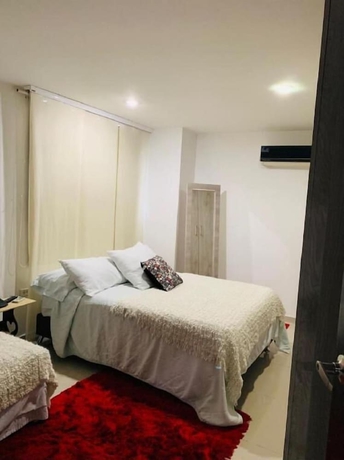 Imagen de la habitación del Hotel Sun Suite. Foto 7