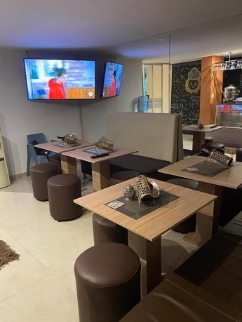 Imagen de la habitación del Hotel Sun Suite. Foto 15
