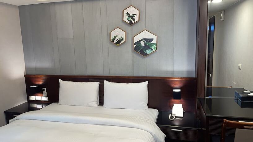 Imagen de la habitación del Hotel Sun Sweet. Foto 17