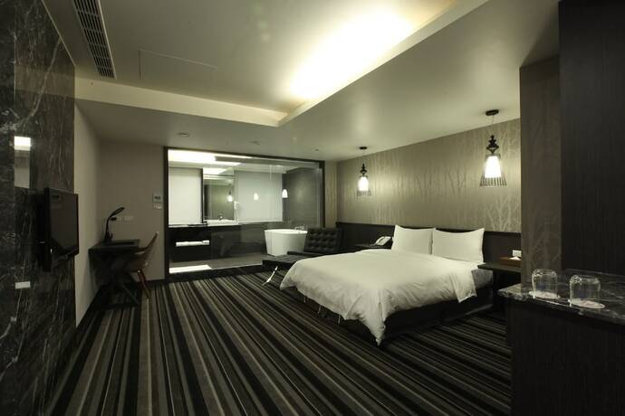 Imagen de la habitación del Hotel Sun Sweet. Foto 37