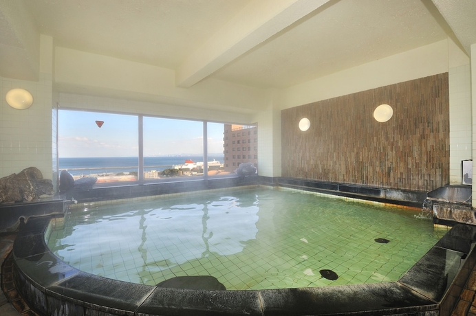 Imagen de la piscina del Hotel Sun Valley, Beppu. Foto 19