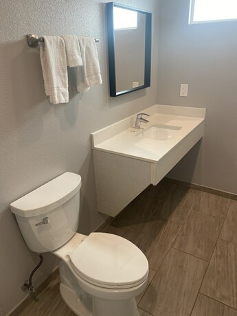 Imagen general del Hotel Sun Valley Inn, Pleasant Hill. Foto 2