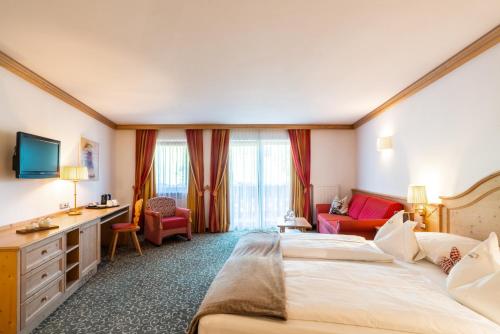 Imagen de la habitación del Hotel Sun Valley, Selva di Val Gardena. Foto 7