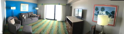 Imagen general del Hotel Sun & Sand Resort Oceanfront Suites. Foto 2