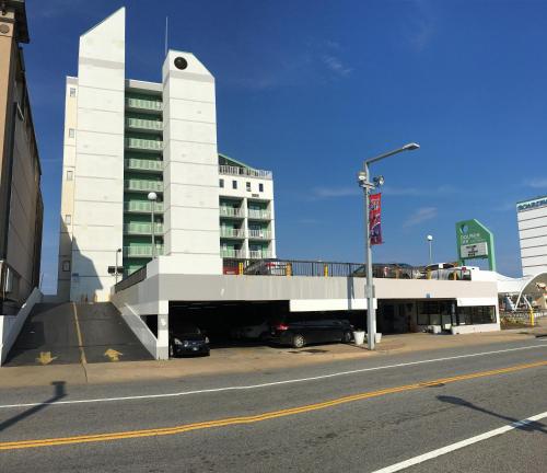 Imagen general del Hotel Sun & Sand Resort Oceanfront Suites. Foto 5