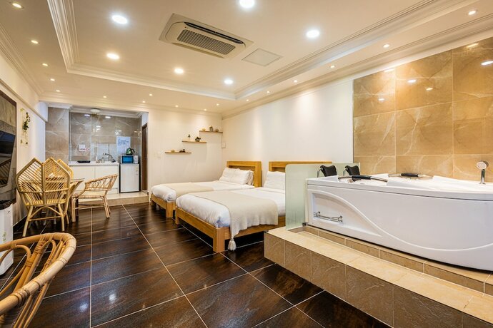 Imagen general del Hotel Sun and Moon Resort. Foto 9
