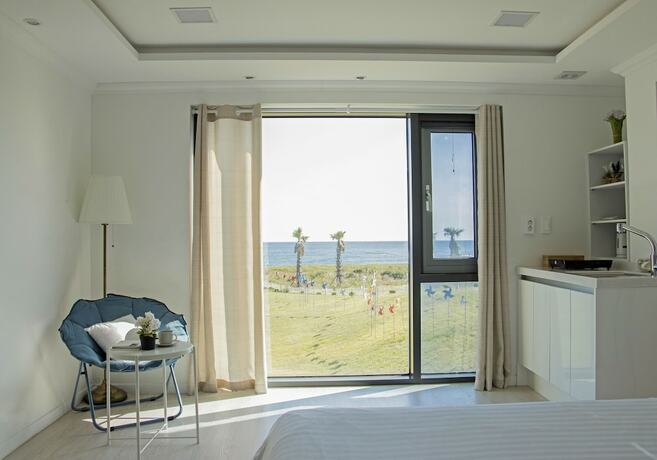 Imagen de la habitación del Hotel Sun and Moon Resort. Foto 16