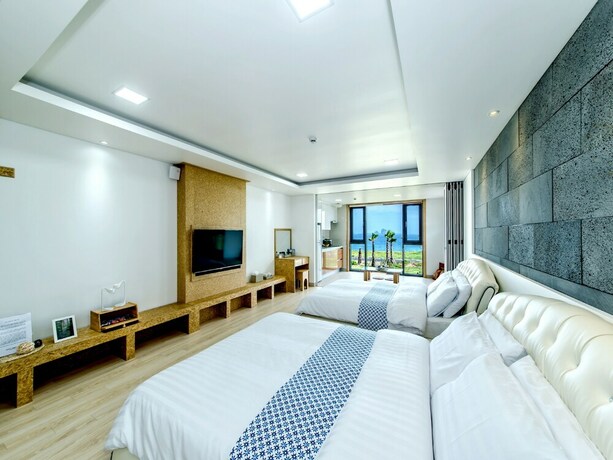 Imagen de la habitación del Hotel Sun and Moon Resort. Foto 29