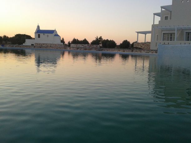 Imagen de los interiores del Hotel Sun and Moon Villas. Foto 10