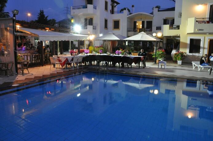 Imagen general del Hotel Sun and Sea Apartments. Foto 2