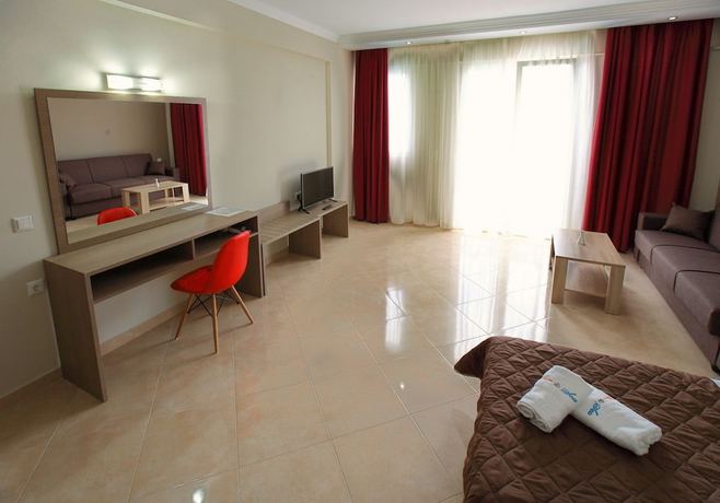 Imagen de la habitación del Hotel Sun and Sea Luxury. Foto 5