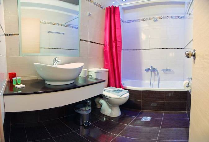 Imagen de la habitación del Hotel Sun and Sea Luxury. Foto 9