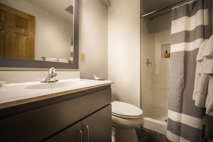 Imagen de la habitación del Hotel Sun and Ski Inn And Suites. Foto 6