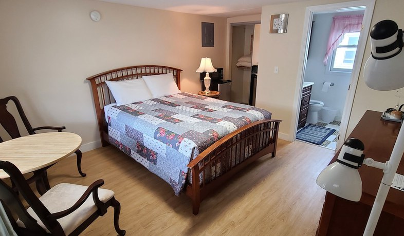 Imagen de la habitación del Hotel Sun and Surf Motel. Foto 7