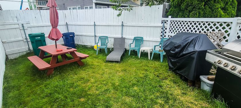 Imagen de los exteriores del Hotel Sun and Surf Motel. Foto 14