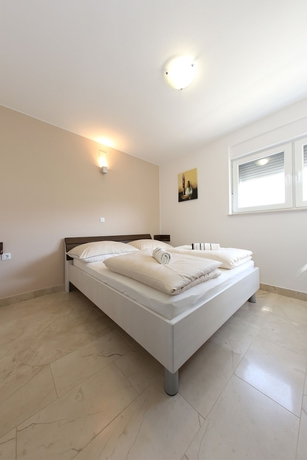 Imagen de la habitación del Hotel SunAdria Apartments. Foto 13