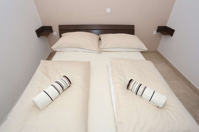 Imagen de la habitación del Hotel SunAdria Apartments. Foto 14