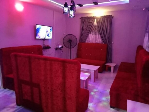 Imagen general del Hotel SunCityHotelandSuites. Foto 6