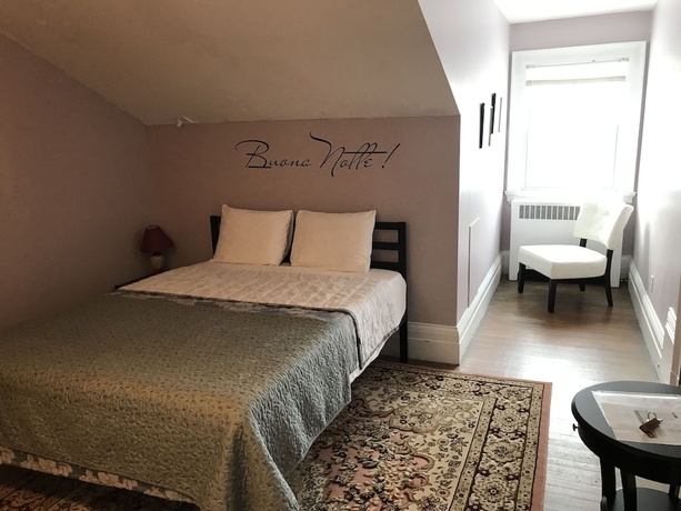 Imagen de la habitación del Hotel SunCliff on the Lake. Foto 2