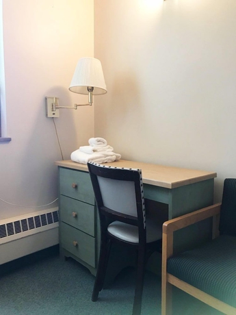 Imagen de la habitación del Hotel SunCliff on the Lake. Foto 8