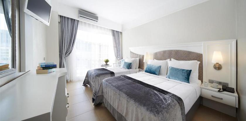 Imagen de la habitación del Hotel SunConnect Grand Ideal Premium. Foto 3