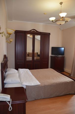 Imagen de la habitación del Hotel SunHotel. Foto 4