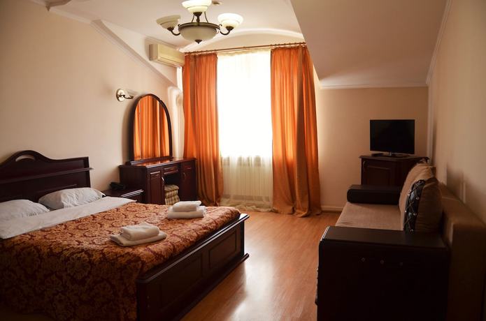 Imagen de la habitación del Hotel SunHotel. Foto 8