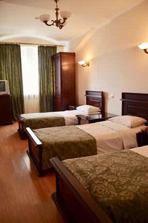 Imagen de la habitación del Hotel SunHotel. Foto 13