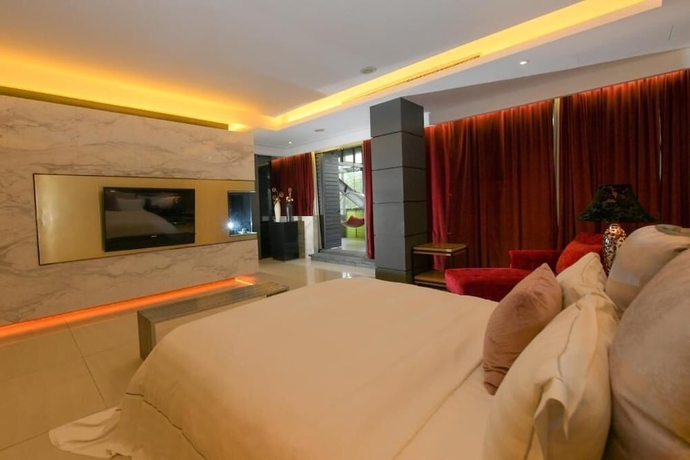 Imagen de la habitación del Hotel Sun-View Motel. Foto 10