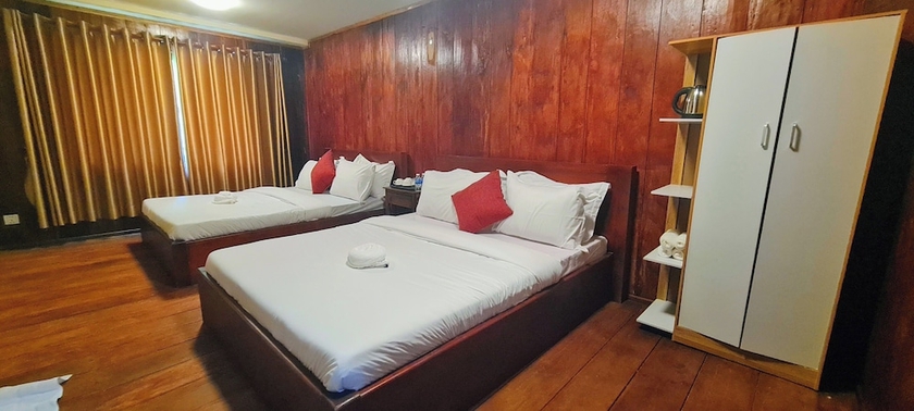 Imagen de la habitación del Hotel SunandRoots Lodge Restaurant and Bar. Foto 6