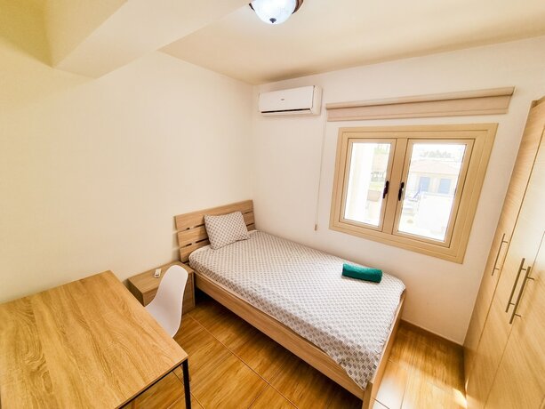 Imagen de la habitación del Hotel Sunbay City Rooms. Foto 8