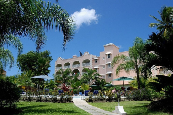 Imagen de los exteriores del Hotel Sunbay. Foto 10