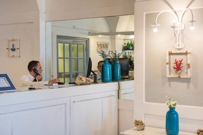 Imagen de los interiores del Hotel Sunbay Park. Foto 18