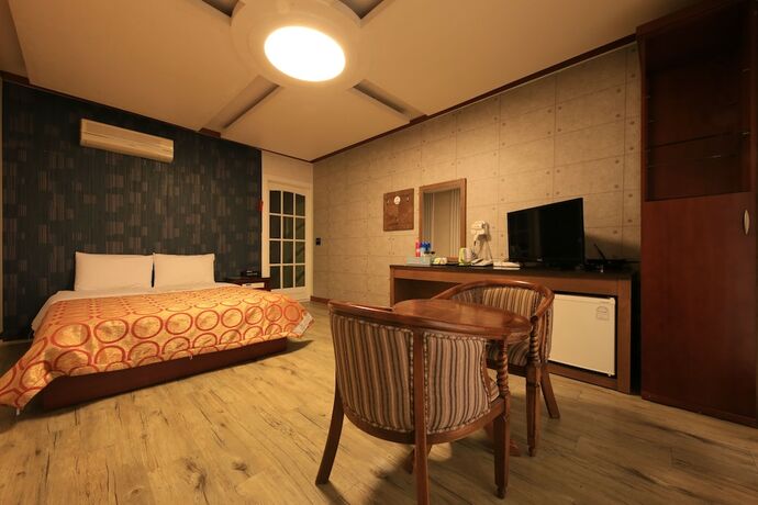 Imagen de la habitación del Hotel Sunbeach. Foto 10