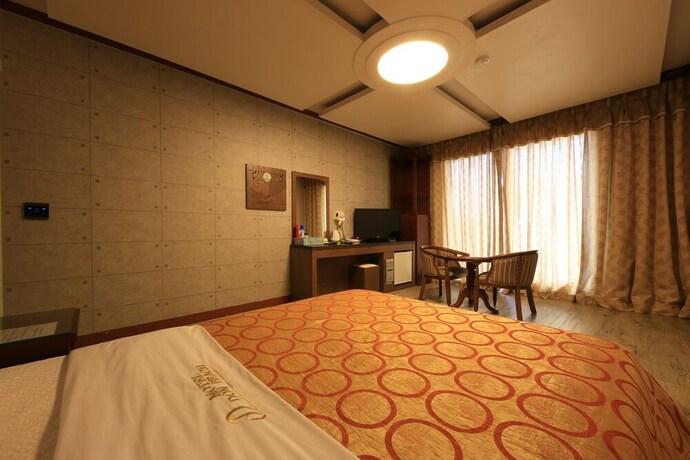 Imagen de la habitación del Hotel Sunbeach. Foto 18