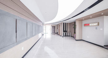 Imagen de los interiores del Hotel Sunbeach Resort. Foto 11