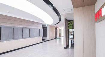 Imagen de la habitación del Hotel Sunbeach Resort. Foto 7