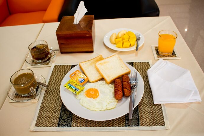 Imagen del bar/restaurante del Hotel Sunbeam. Foto 10