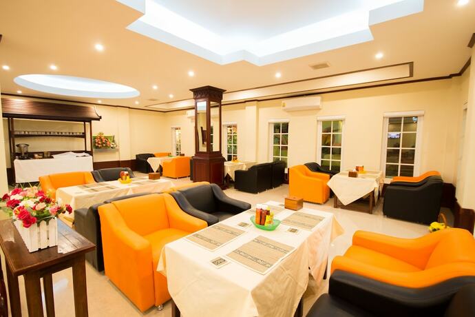 Imagen del bar/restaurante del Hotel Sunbeam. Foto 12