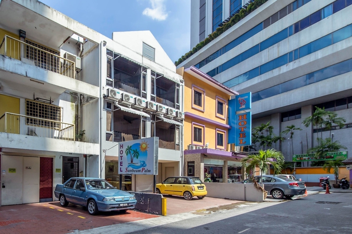 Imagen de los exteriores del Hotel Sunbeam Palm. Foto 18
