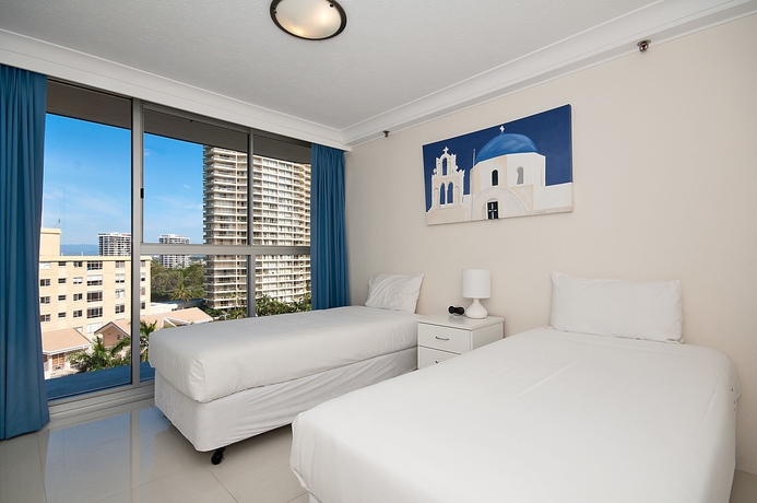 Imagen de la habitación del Hotel Sunbird Beach Resort. Foto 5