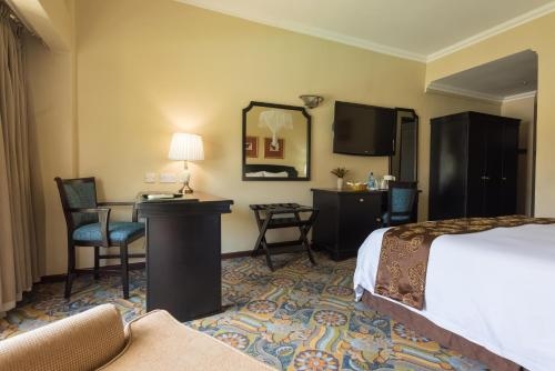 Imagen de la habitación del Hotel Sunbird Capital. Foto 7