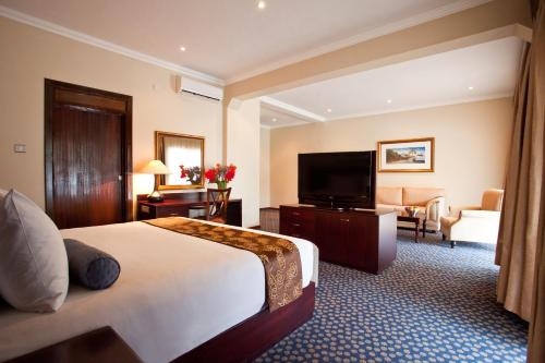 Imagen de la habitación del Hotel Sunbird Capital. Foto 10