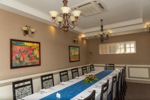 Imagen general del Hotel Sunbird Capital. Foto 3